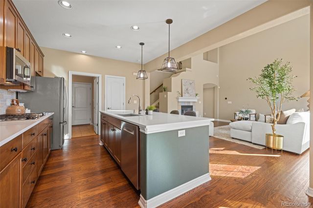 9186 Viaggio Way, Highlands Ranch, CO 80126