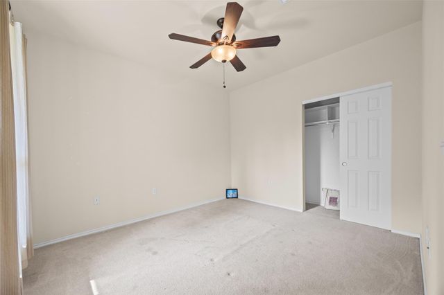 319 Essex LN, Georgetown, TX 78633