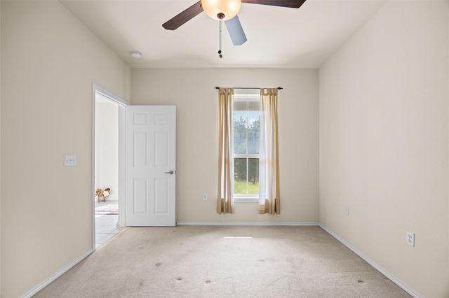 319 Essex LN, Georgetown, TX 78633