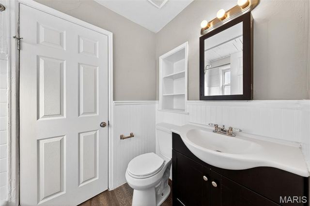 5636 Sunbury Avenue, St Louis, MO 63136