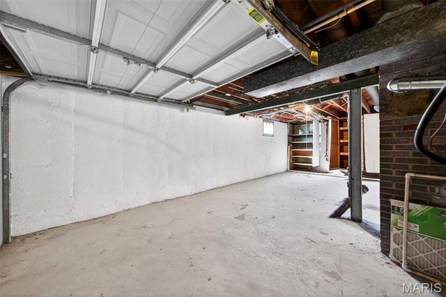 5636 Sunbury Avenue, St Louis, MO 63136