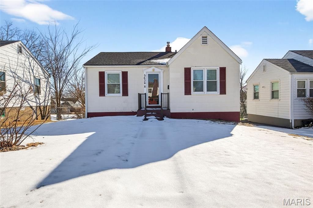 5636 Sunbury Avenue, St Louis, MO 63136