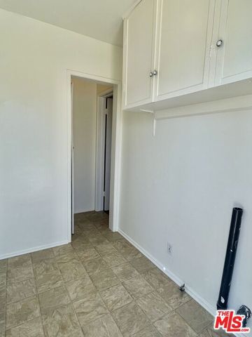 854 Rose Avenue, Venice, CA 90291