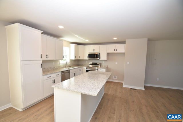 253 TROY HEIGHTS LN, Troy, VA 22974