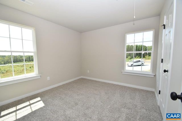 253 TROY HEIGHTS LN, Troy, VA 22974