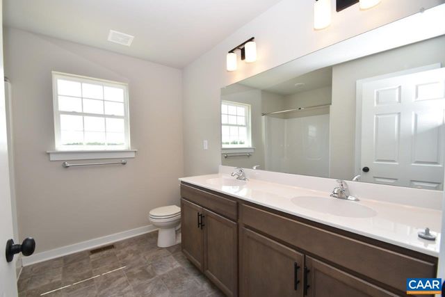 253 TROY HEIGHTS LN, Troy, VA 22974