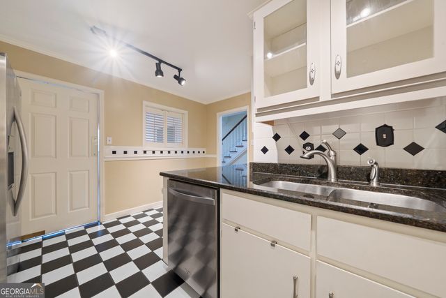 518 High Point North Road, Macon, GA 31210