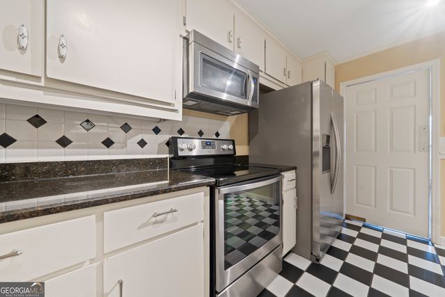 518 High Point North Road, Macon, GA 31210