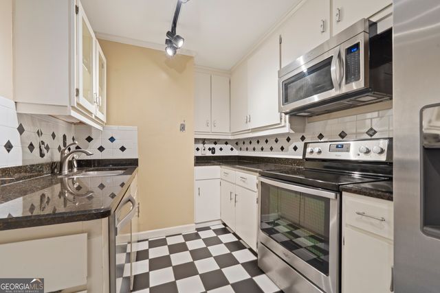 518 High Point North Road, Macon, GA 31210