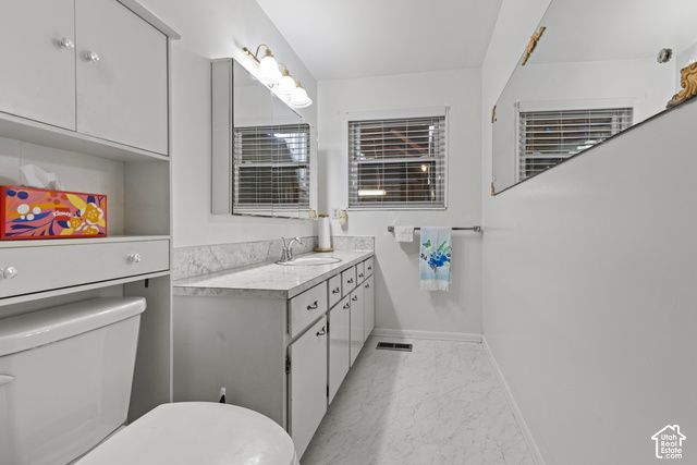 5803 S 6300 W, Hooper, UT 84315