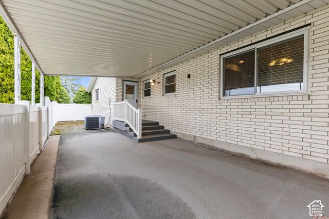 5803 S 6300 W, Hooper, UT 84315