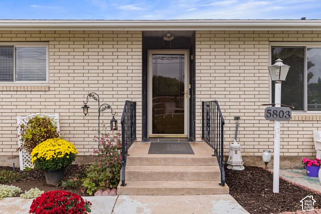 5803 S 6300 W, Hooper, UT 84315