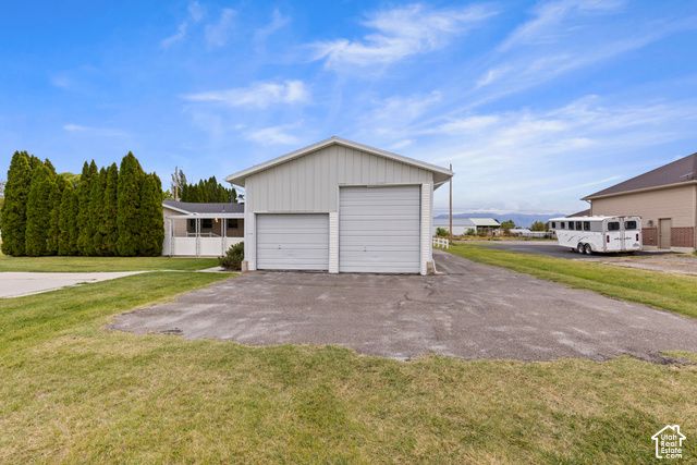 5803 S 6300 W, Hooper, UT 84315