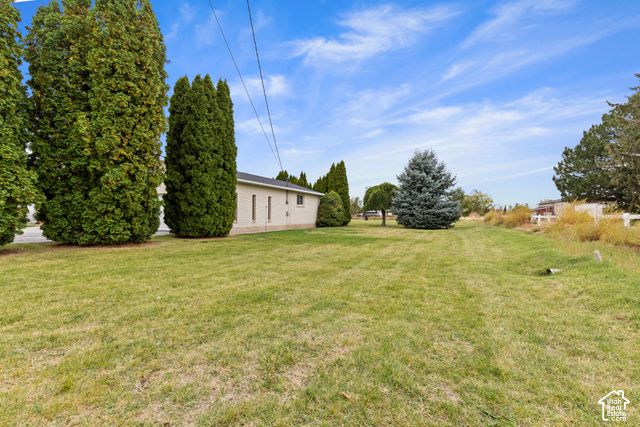 5803 S 6300 W, Hooper, UT 84315
