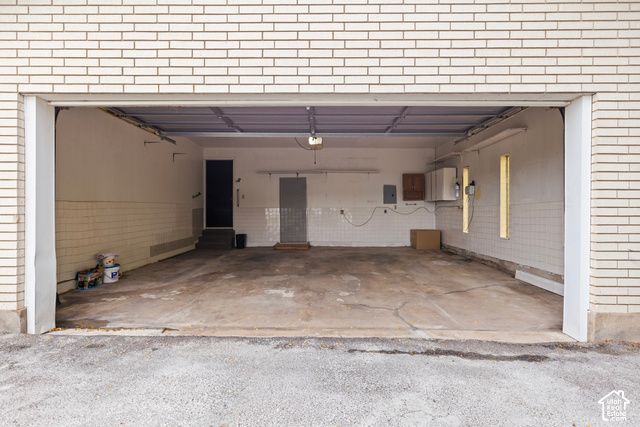 5803 S 6300 W, Hooper, UT 84315