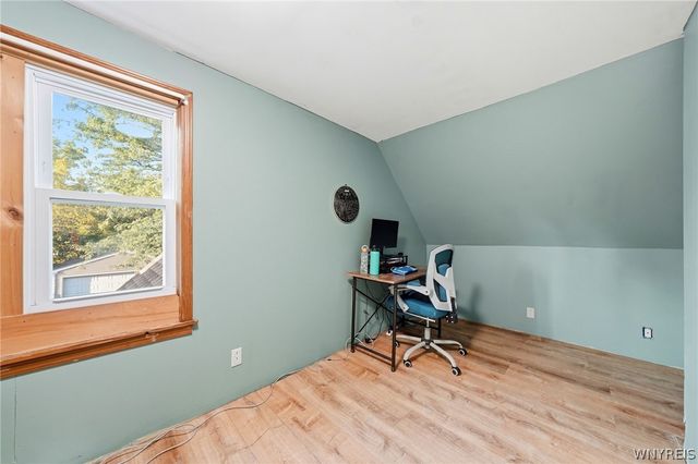 15 Sawyer Avenue, Lancaster, NY 14086