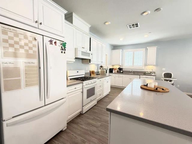 11448 Michelle Lane, Beaumont, CA 92223