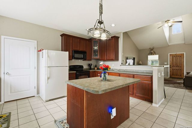 5270 Spring Branch, Spring Branch, TX 78070