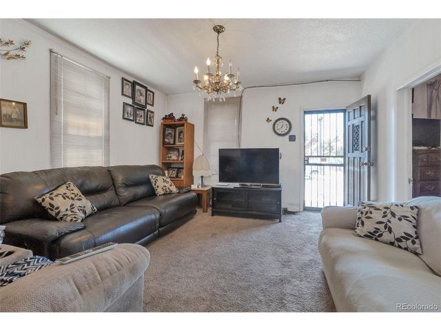 4662 Lincoln St, Denver, CO 80216