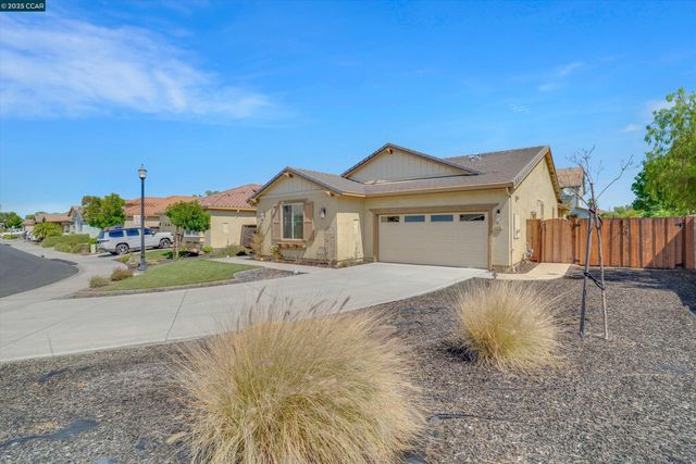 8275 Brookhaven Cir, Discovery Bay, CA 94505