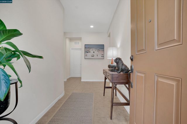 8275 Brookhaven Cir, Discovery Bay, CA 94505