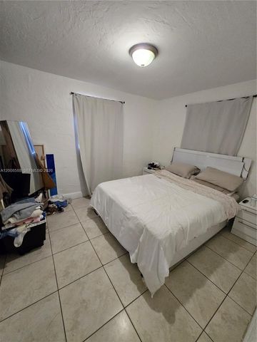 11800 SW 216th St 0, Miami, FL 33170