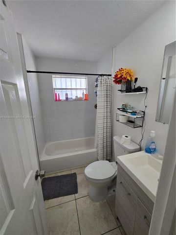 11800 SW 216th St 0, Miami, FL 33170
