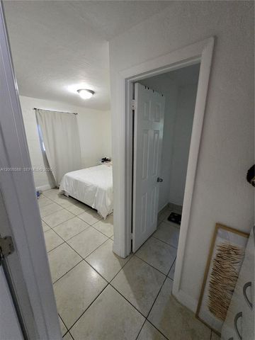 11800 SW 216th St 0, Miami, FL 33170