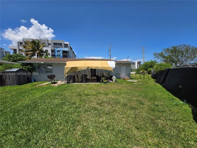 11800 SW 216th St 0, Miami, FL 33170