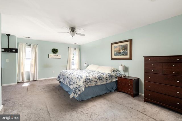 57 BAILLY DR, Burlington, NJ 08016