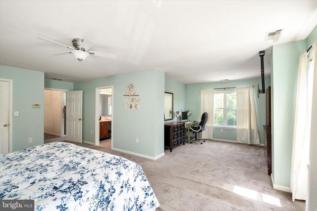 57 BAILLY DR, Burlington, NJ 08016