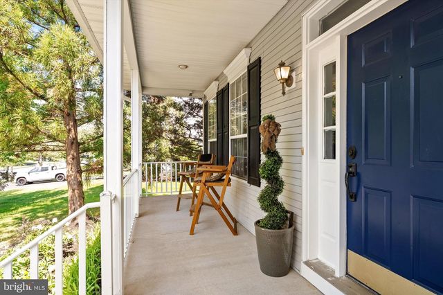57 BAILLY DR, Burlington, NJ 08016