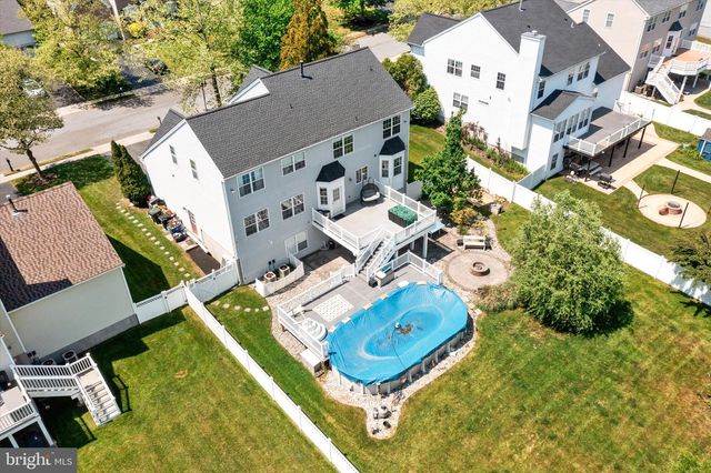 57 BAILLY DR, Burlington, NJ 08016
