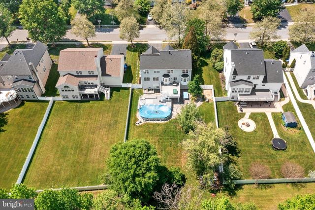 57 BAILLY DR, Burlington, NJ 08016