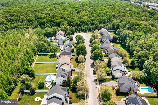 57 BAILLY DR, Burlington, NJ 08016