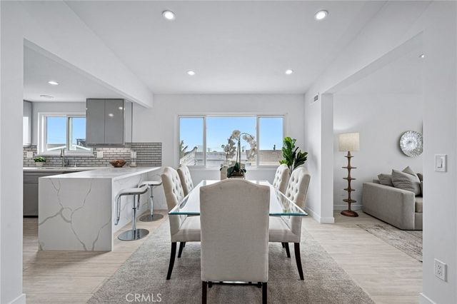 1210 1st Place, Hermosa Beach, CA 90254