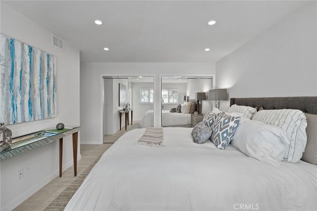 1210 1st Place, Hermosa Beach, CA 90254