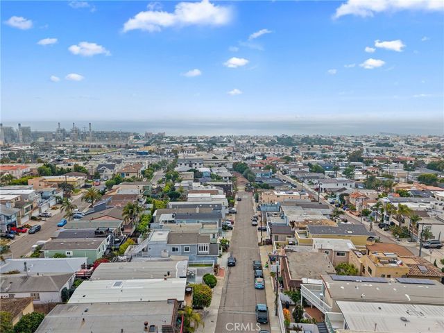 1210 1st Place, Hermosa Beach, CA 90254