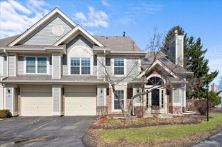 620 Stone Brook Court, Elk Grove Village, IL 60007