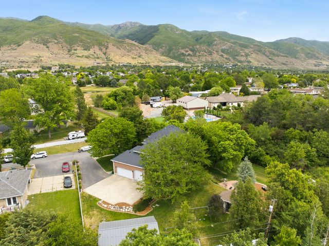702 E 200 N, Kaysville, UT 84037
