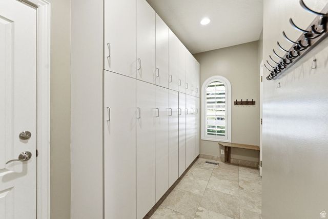 702 E 200 N, Kaysville, UT 84037