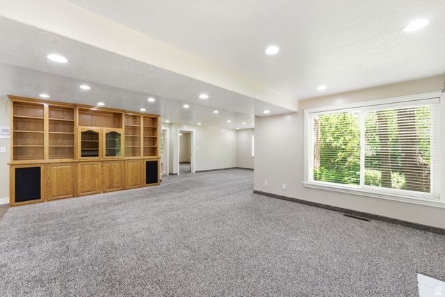 702 E 200 N, Kaysville, UT 84037
