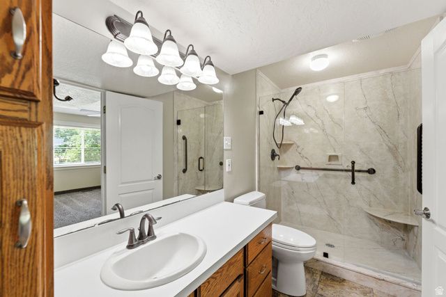 702 E 200 N, Kaysville, UT 84037