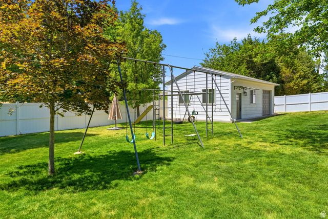 702 E 200 N, Kaysville, UT 84037