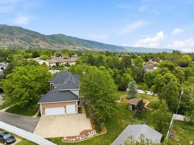 702 E 200 N, Kaysville, UT 84037