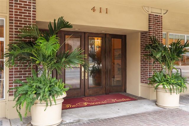 411 1ST AVENUE N 308, St Petersburg, FL 33701