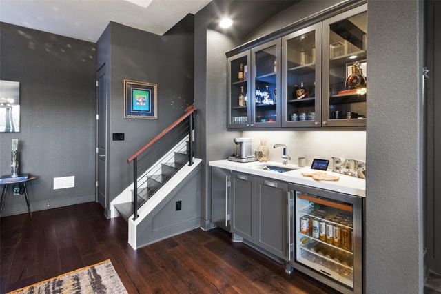 420 Marina View WAY, Austin, TX 78734