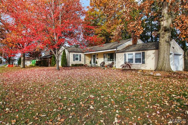 414 E 4th Street, O'fallon, IL 62269