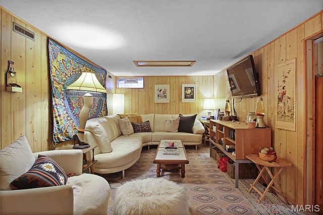 414 E 4th Street, O'fallon, IL 62269