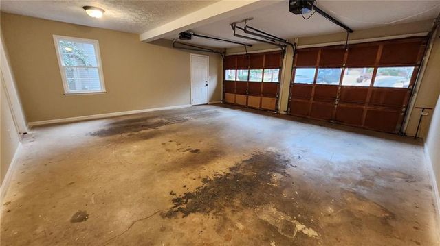 5139 Chestnut Circle, Woodstock, GA 30188